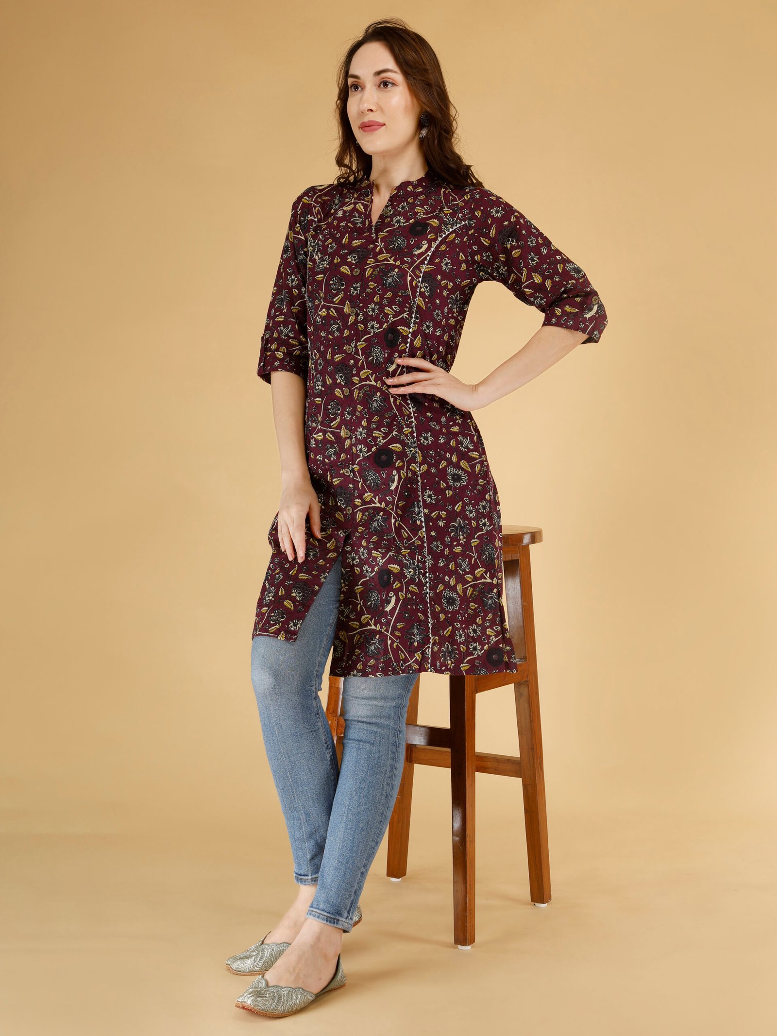 women’s maroon floral printed cotton kurti Maroon floral cotton kurti for women Stylish women’s floral printed kurti